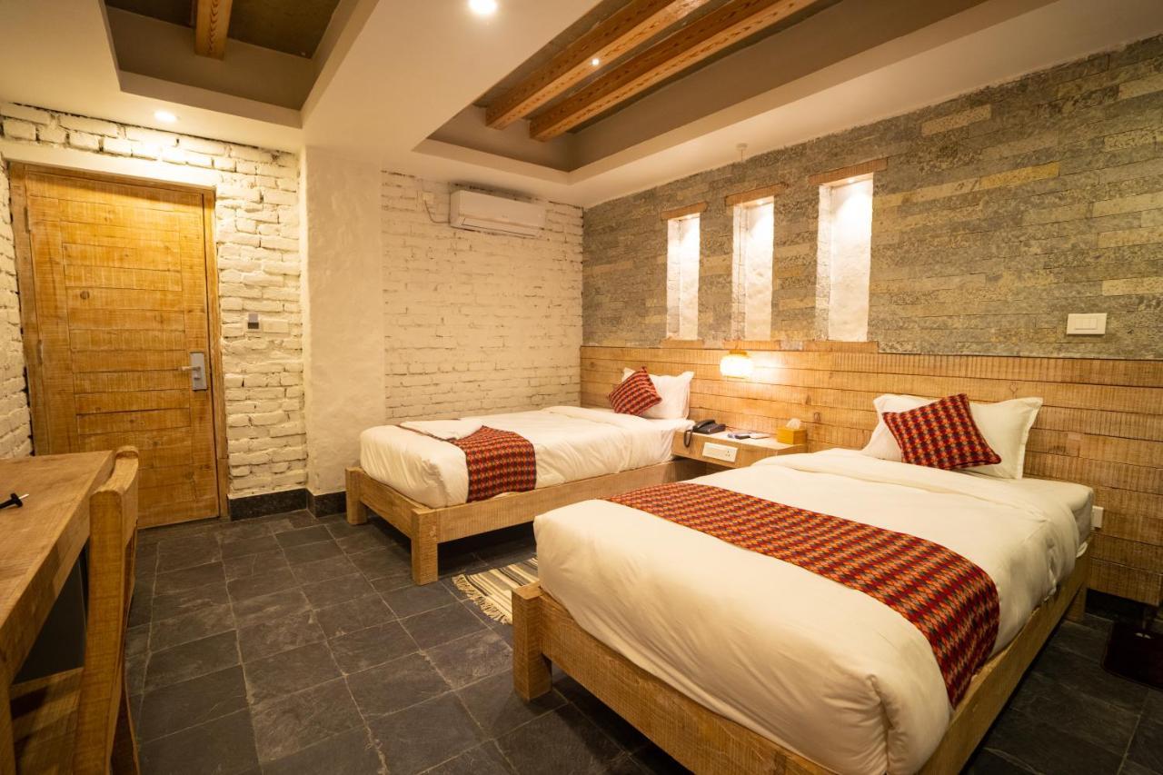 Hotel Mera Peak Private Limited Pokhara Extérieur photo