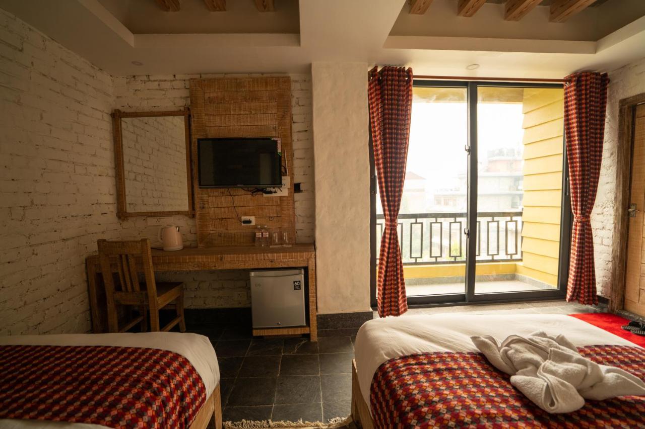 Hotel Mera Peak Private Limited Pokhara Extérieur photo